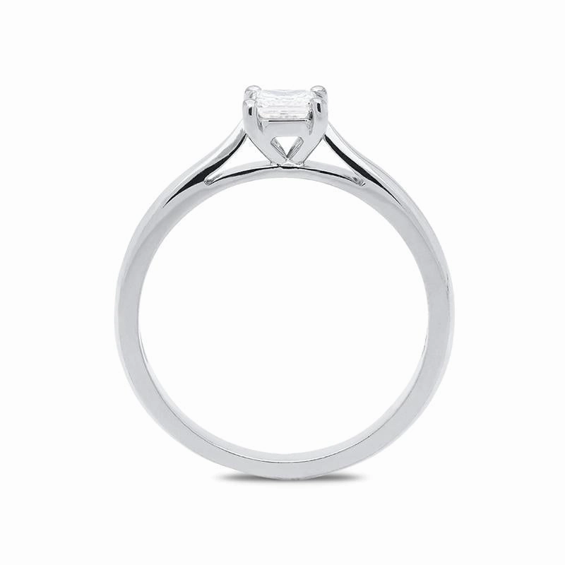 18ct White Gold 0.30ct Diamond Princess Cut Solitaire Ring