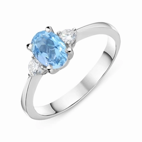 18ct White Gold 0.68ct Aquamarine Diamond Oval Trilogy Ring