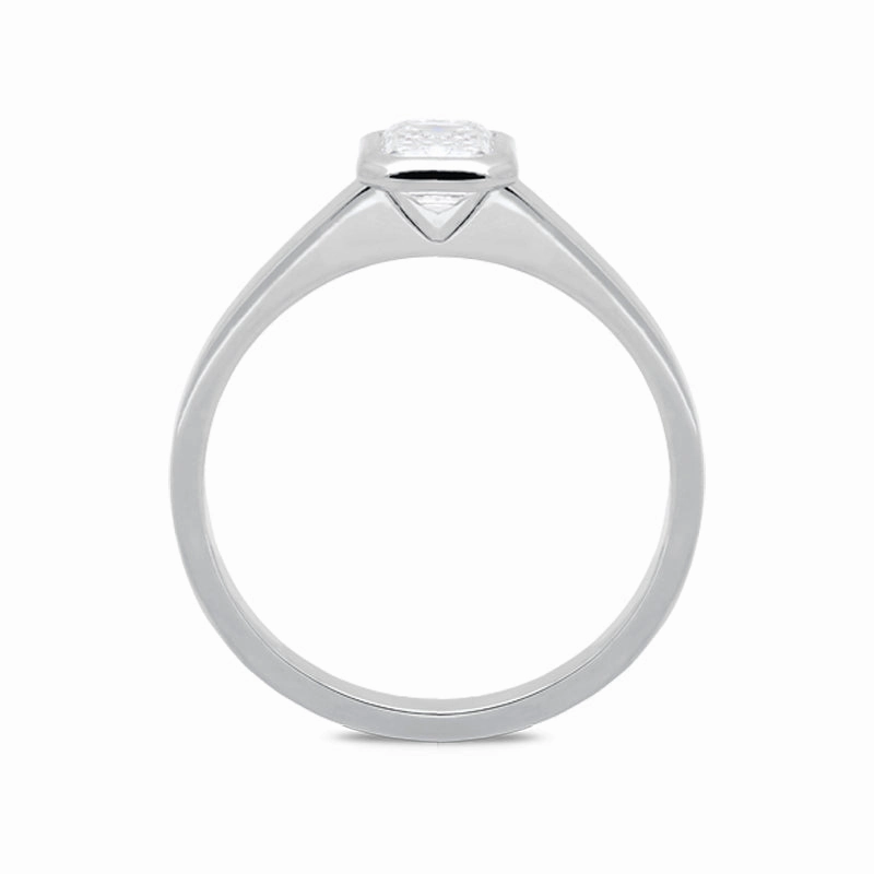 18ct White Gold 0.73ct Diamond Emerald Cut Ring