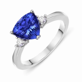18ct White Gold 1.43ct Tanzanite Diamond Trillion Cut Ring D