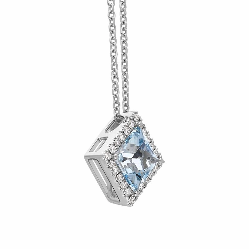 18ct White Gold 1.74ct Aquamarine Diamond Cluster Necklace