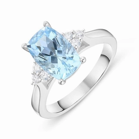 18ct White Gold 2.62ct Aquamarine Diamond Oval Ring D