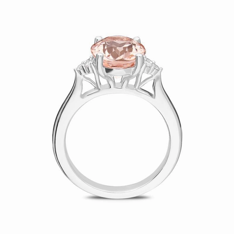18ct White Gold 3.50ct Morganite 0.10ct Diamond Oval Cut Ring D