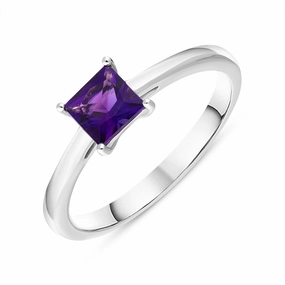 18ct White Gold Amethyst Square Solitaire Ring