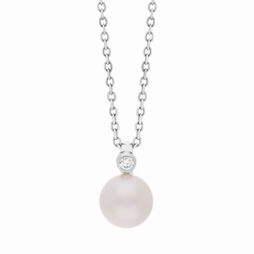 18ct White Gold Diamond Akoya Pearl Necklace