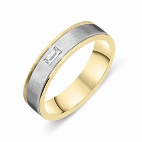 18ct White Gold Diamond Baguette Cut Channelled Wedding Ring D