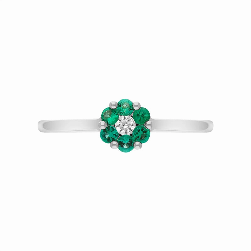 18ct White Gold Emerald Diamond Round Cluster Ring