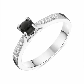 18ct White Gold Whitby Jet Diamond Round Centre Stone Ring