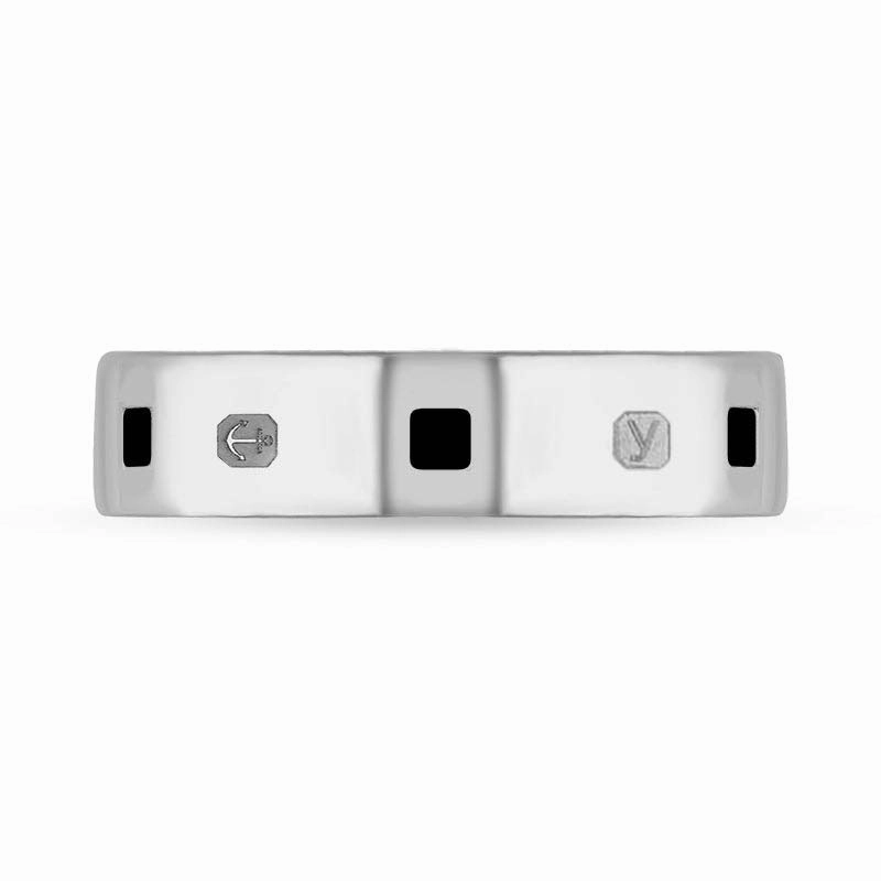 18ct White Gold Whitby Jet King's Coronation Hallmark Princess Cut 5mm Ring D