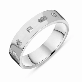 9ct White Gold 0.24ct Diamond King's Coronation Hallmark Princess Cut 5mm Ring D