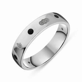 9ct White Gold Whitby Jet Queen's Jubilee Hallmark 5mm Ring D