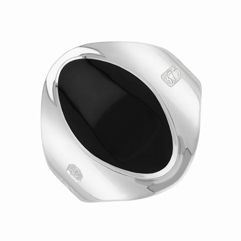9ct White Gold Whitby Jet Queen's Jubilee Hallmark Small Oval Ring D