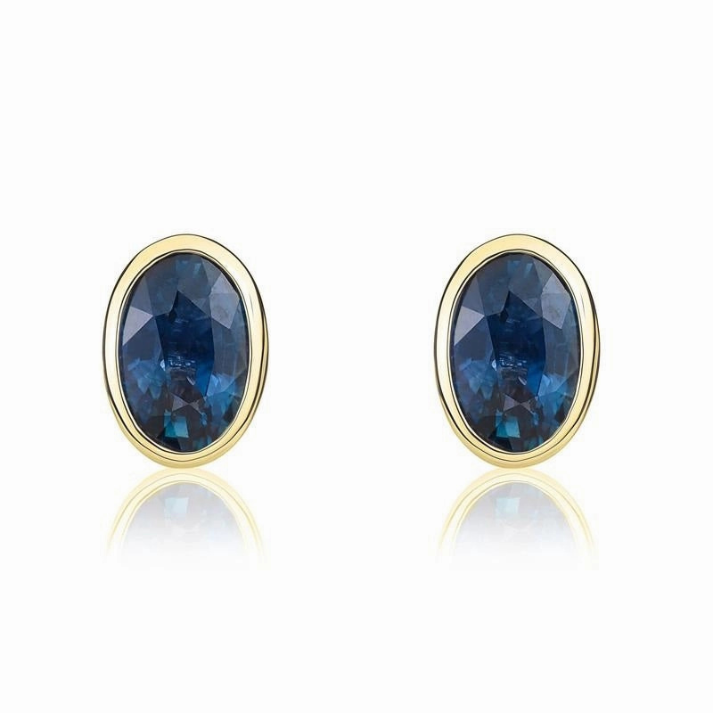 9ct Yellow Gold Sapphire 6x4mm Oval Rub Over Set Pendant and Stud Earrings Set