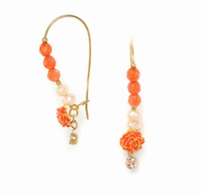 CLEA mediums hooks earrings