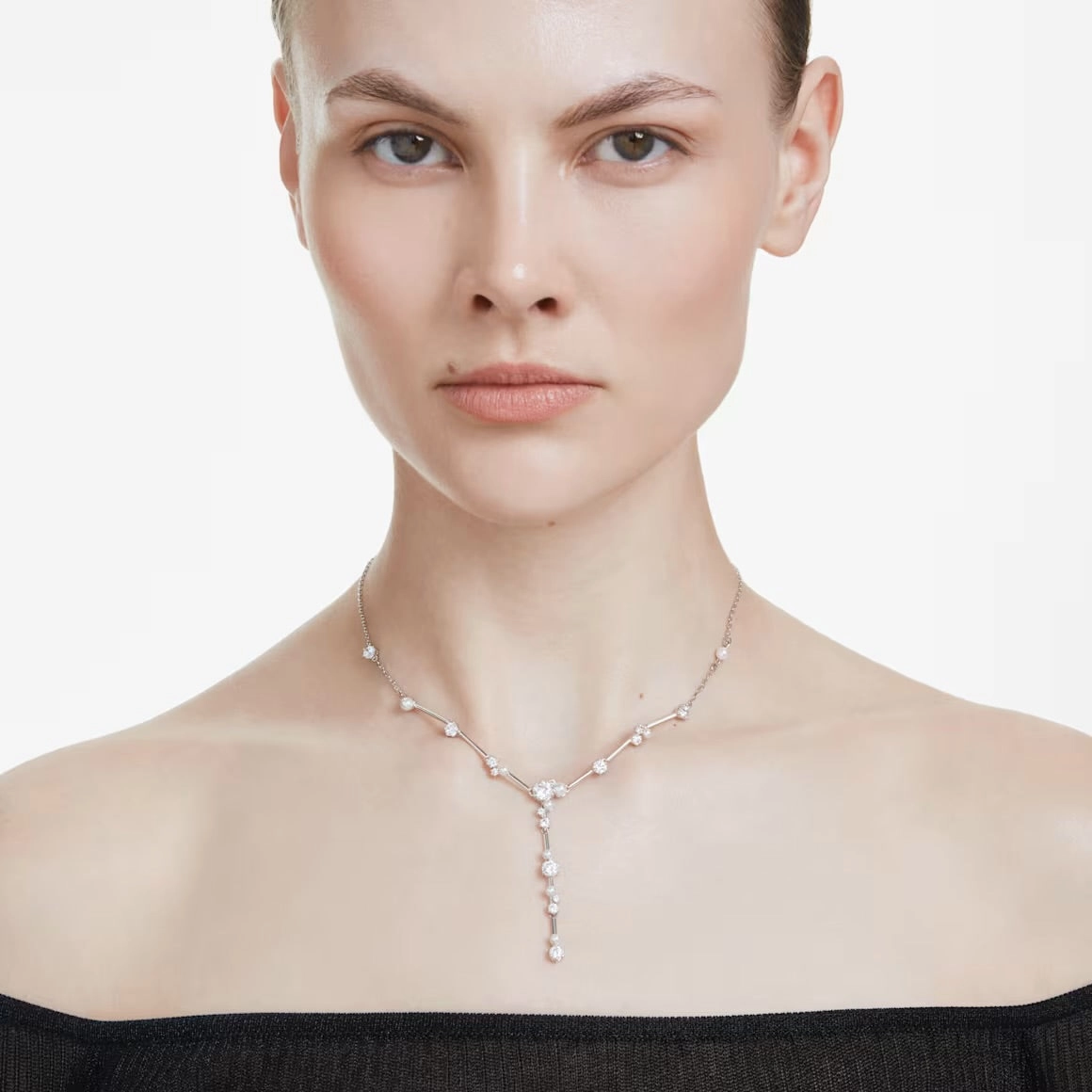 Constella Pearl & Round Cuts Silver Y Necklace