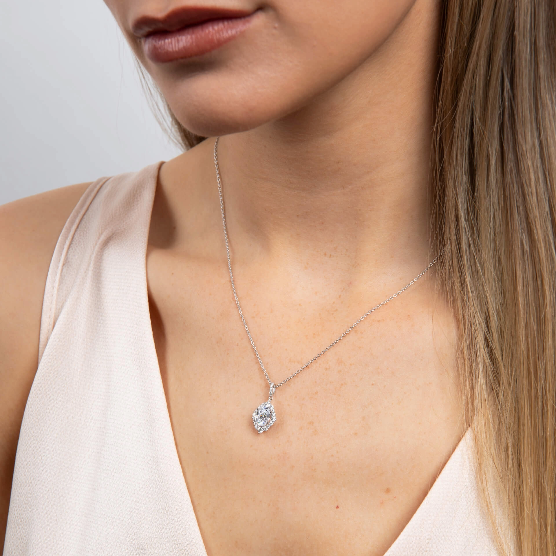 Diamonfire Cubic Zirconia Oval Cluster Pendant P5519