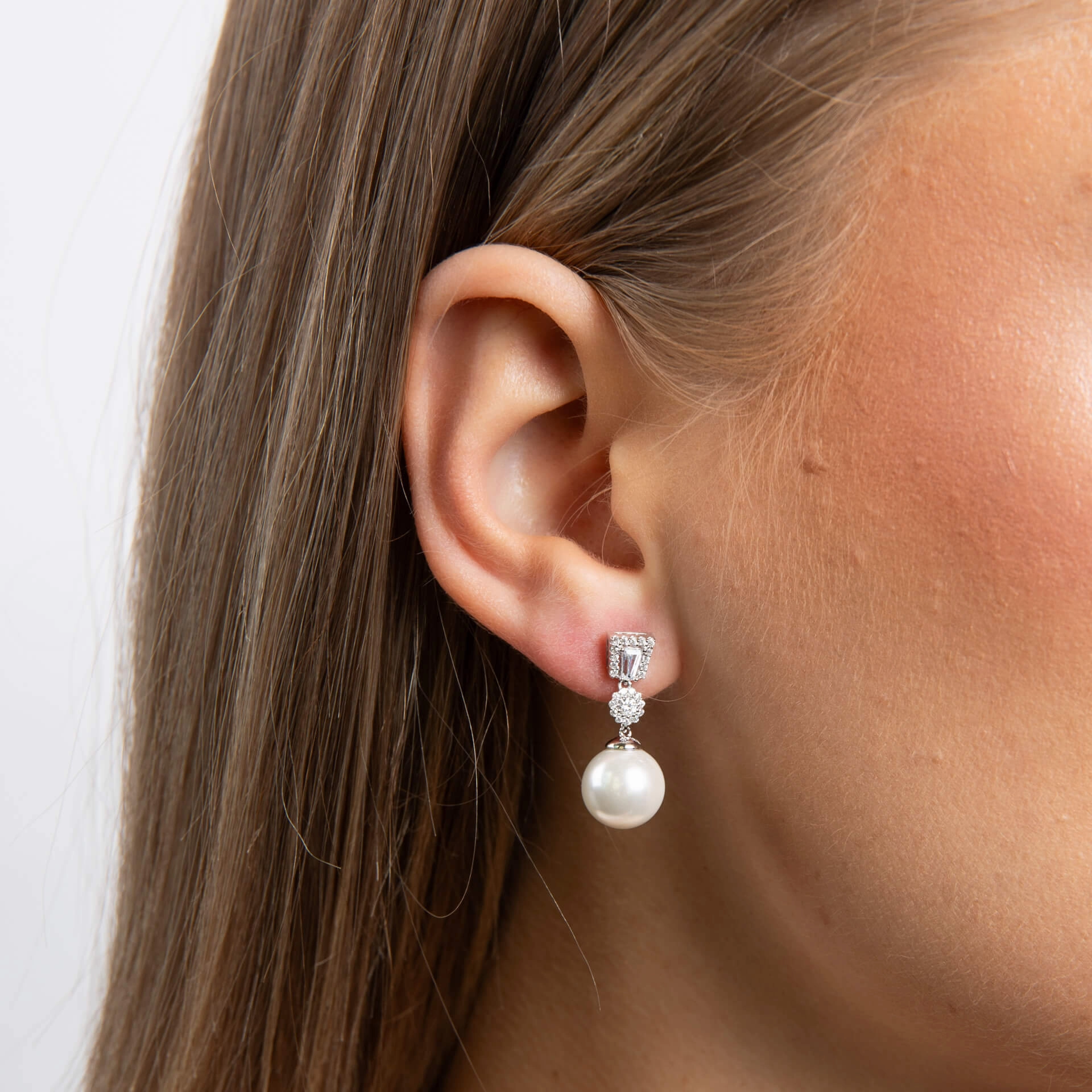 Diamonfire Cubic Zirconia Shell Pearl Drop Earrings E6604