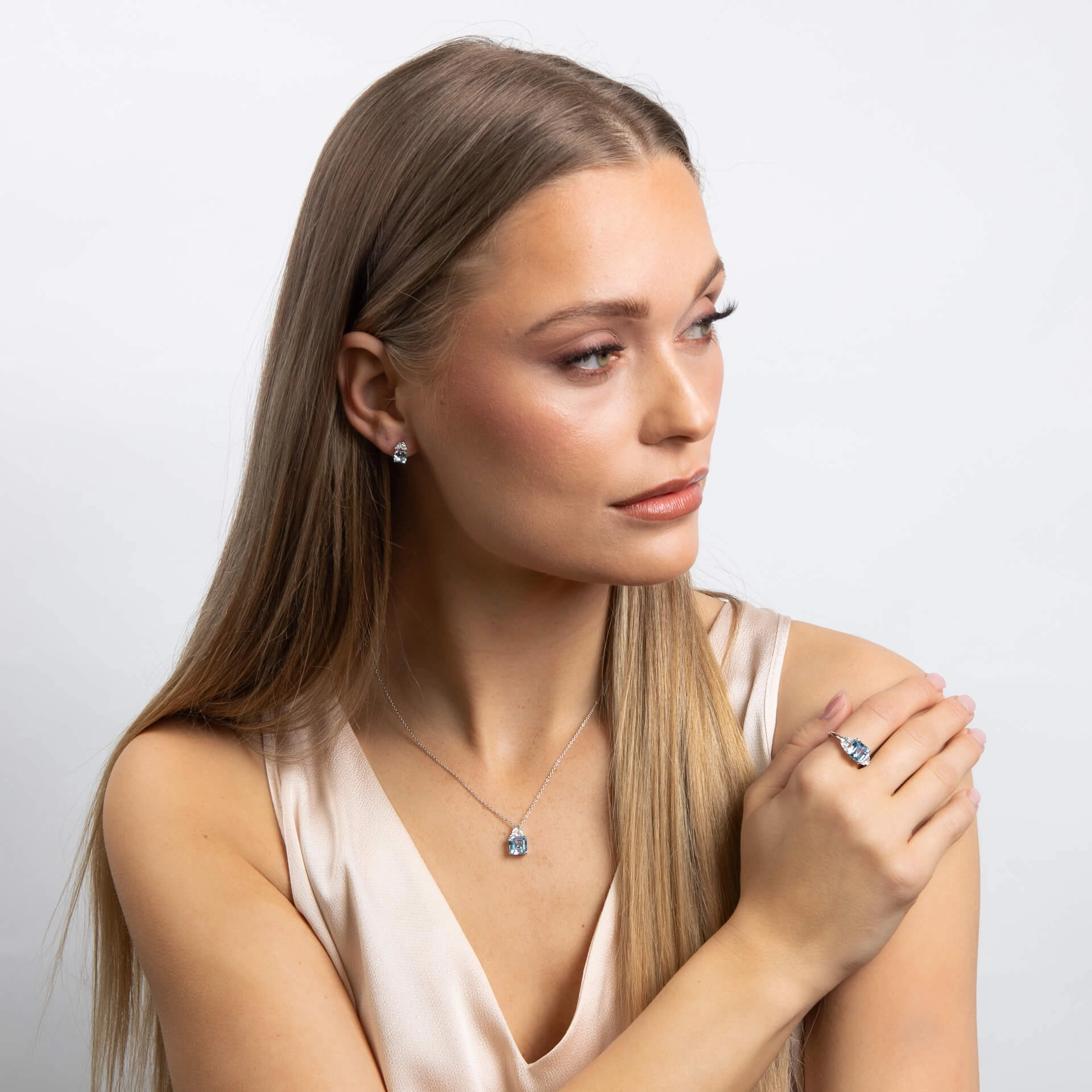 Diamonfire Square Cut Aquamarine Blue Cubic Zirconia Necklace N4660