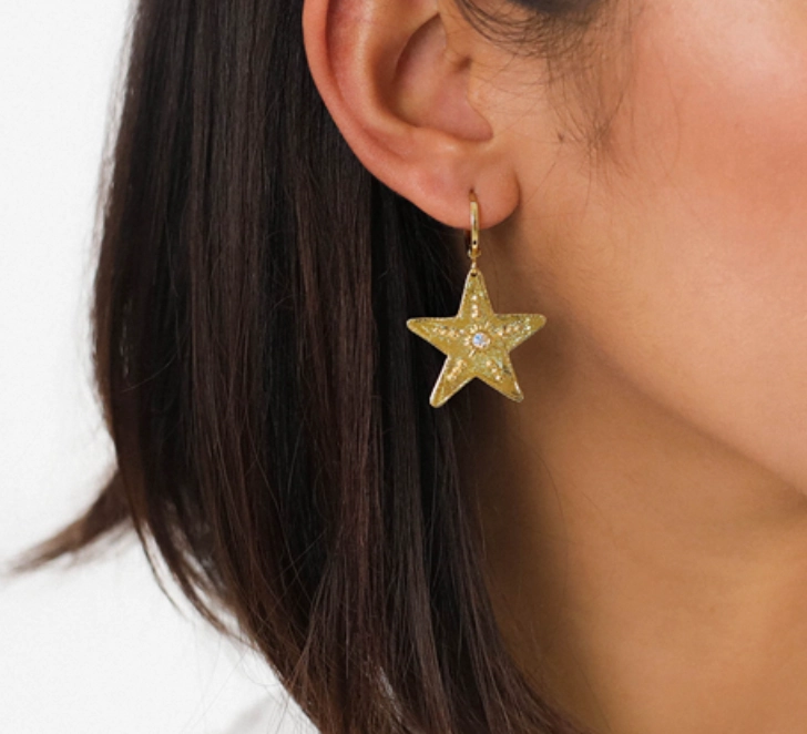 ESTRELLA mini creole with star dangle