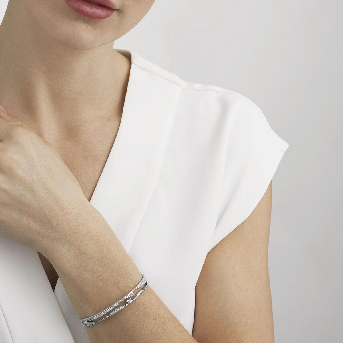 Georg Jensen Fusion 18ct White Gold 1.47ct Diamond Open Bangle