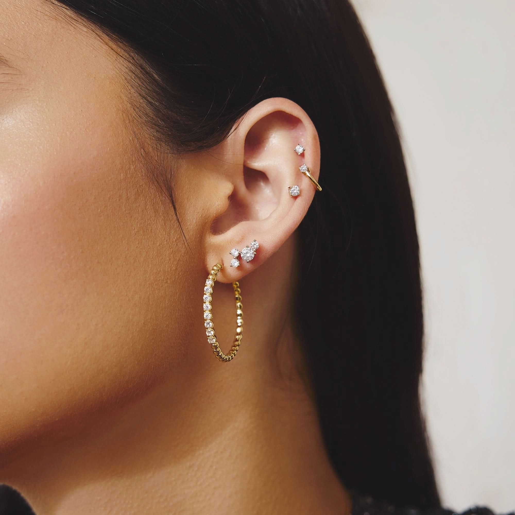 Gold Large Claw Sphere Beaded Hoop Earrings E065-05G