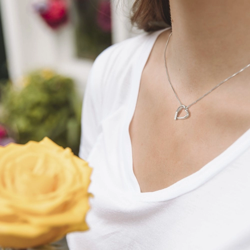 Hot Diamonds Romantic Sterling Silver Heart Necklace