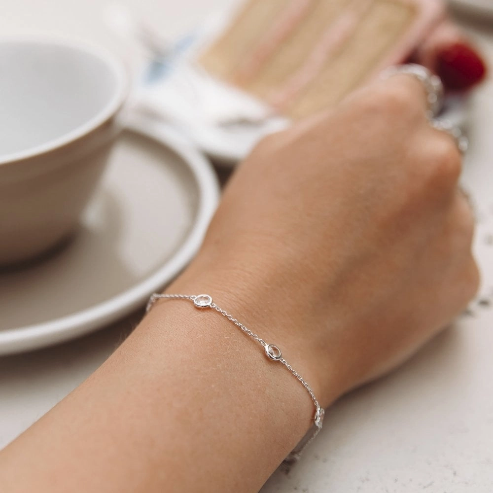 Hot Diamonds Tender White Topaz Intermittent Bracelet