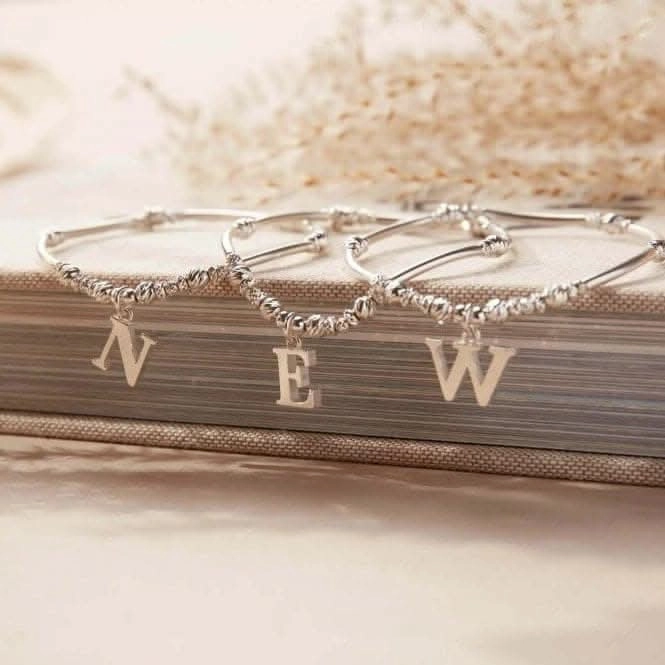 Iconic Initial Bracelet - Letter N