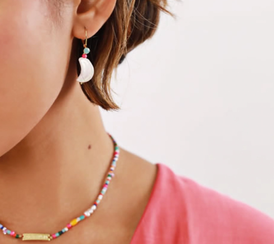 KARMA half moon FWP on hook earrings
