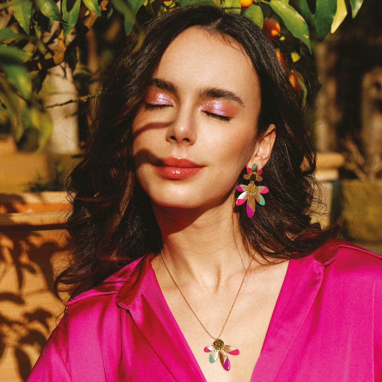 LORETTE 4 Petals Pendant Necklace