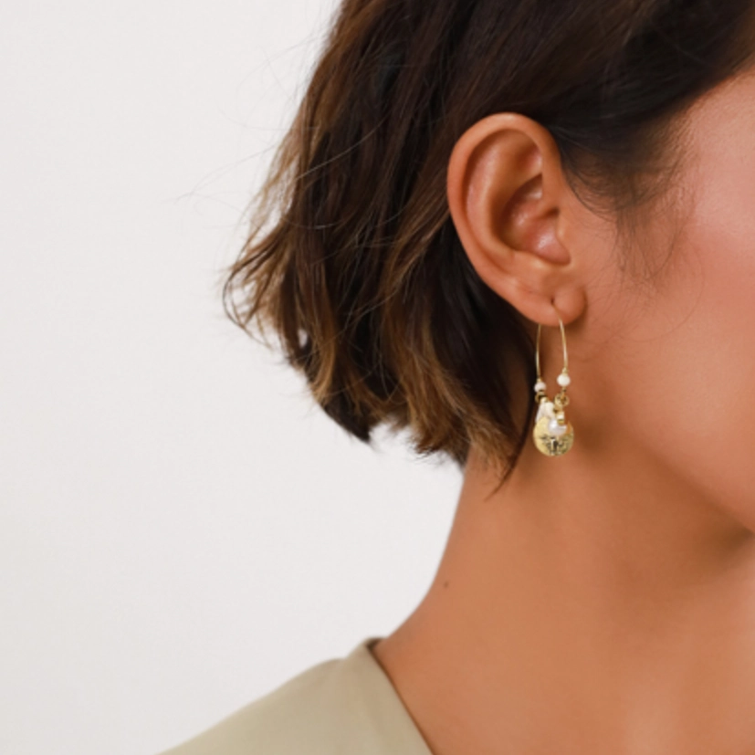 MALIA Big Creole with Dangles Earrings (ecru)