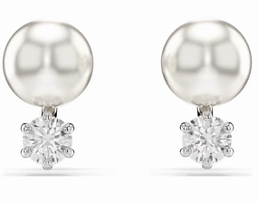 Matrix Pearl Studs Earring