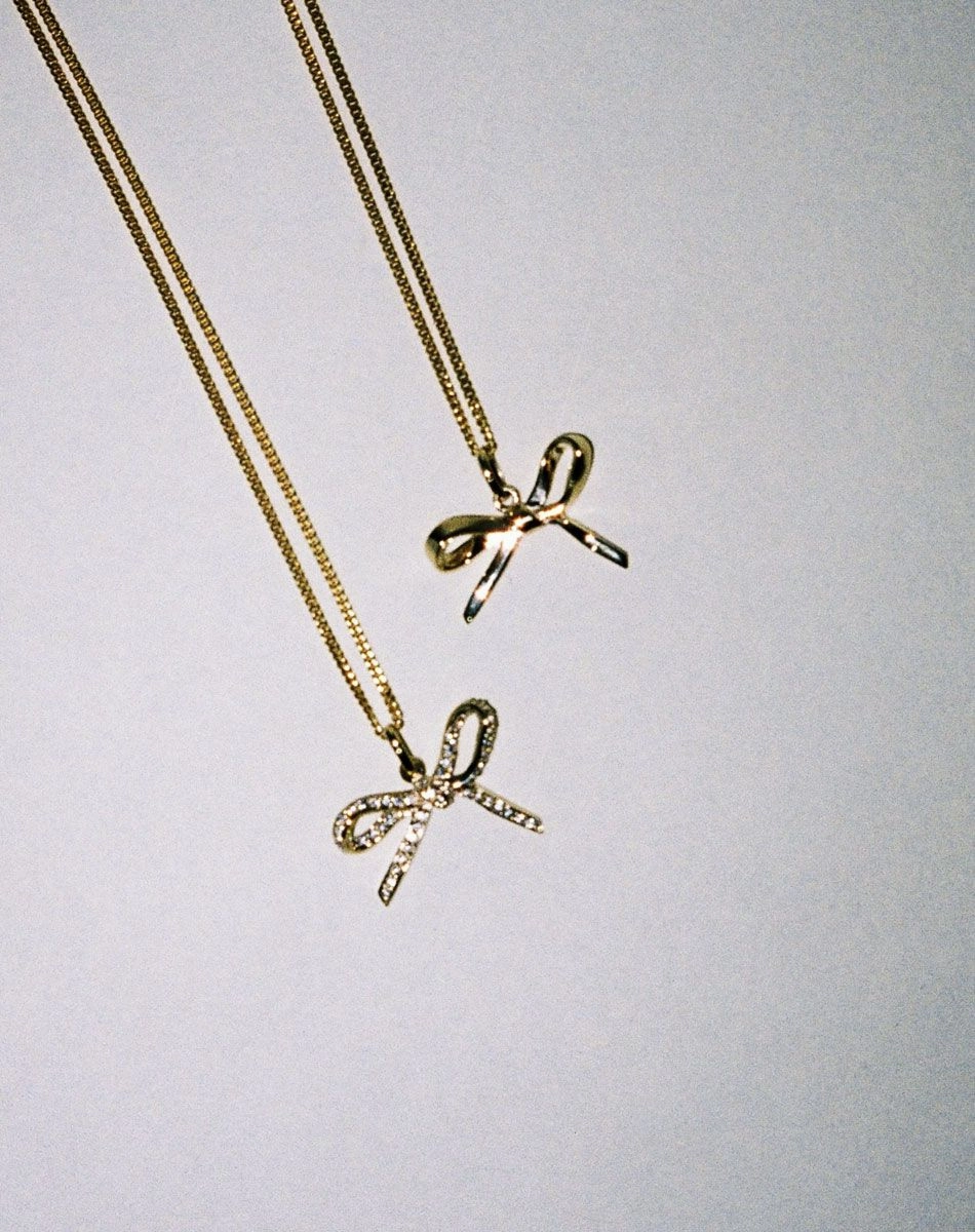 Meadowlark - Bow Charm Necklace Silver