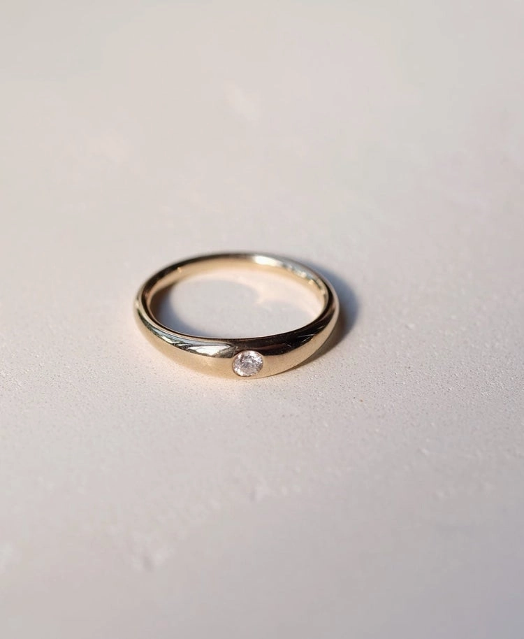 Meadowlark - Mini Claude Ring, 9ct Yellow Gold with Blue Sapphire