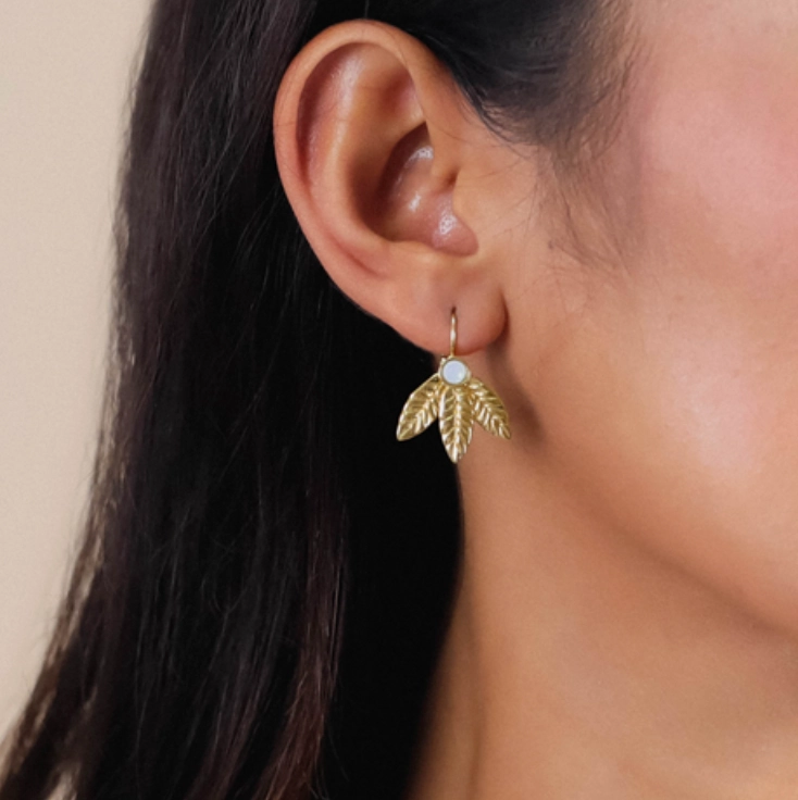 MERRY 3 Leaves French Hooks Earring