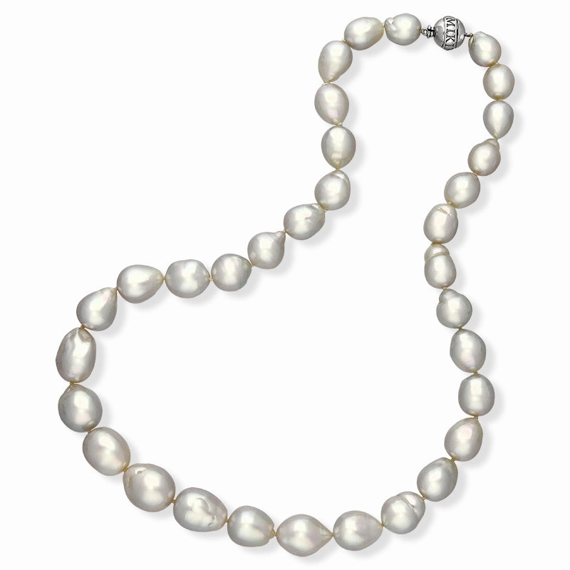 Mikimoto 18ct White Gold 9.0mm-12.9mm White South Sea Pearl Necklace D