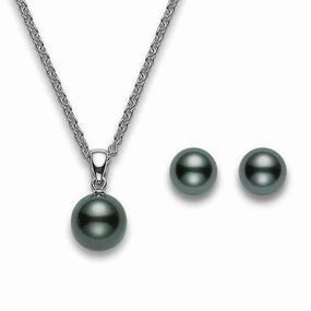 Mikimoto 18ct White Gold Black South Sea Pearl Two Piece Gift Set
