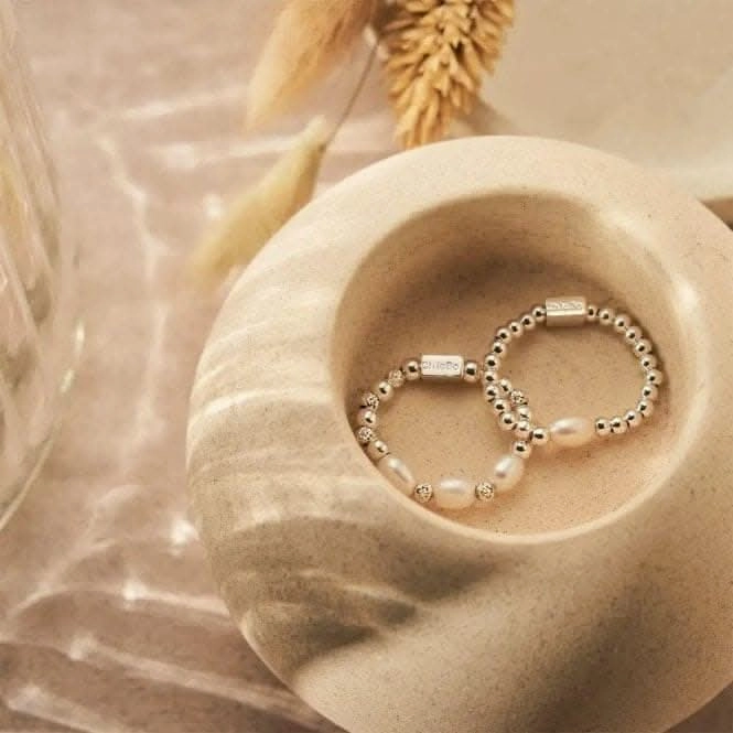 Mini Pearl Ring