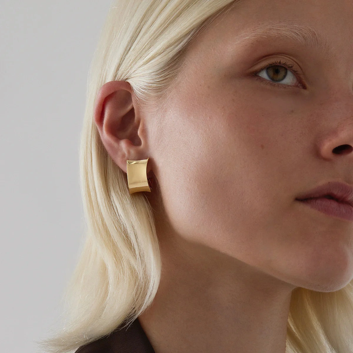 Najo - Comet Stud Earrings Gold Plated