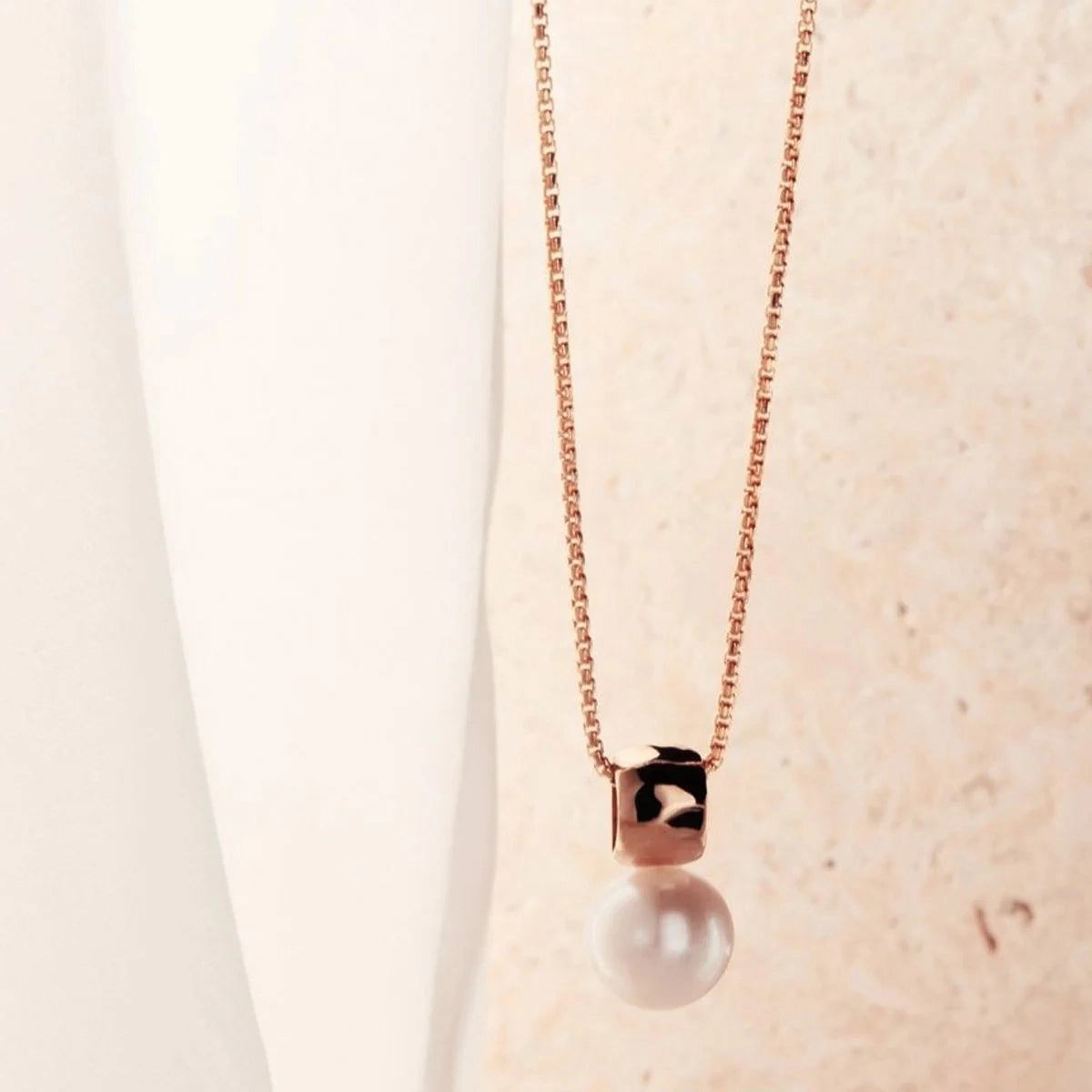 Najo - Idyll Pearl Necklace Rose Gold
