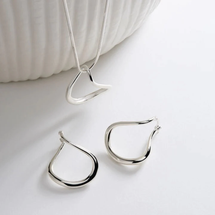 Najo - Wave Hoop Earrings Silver
