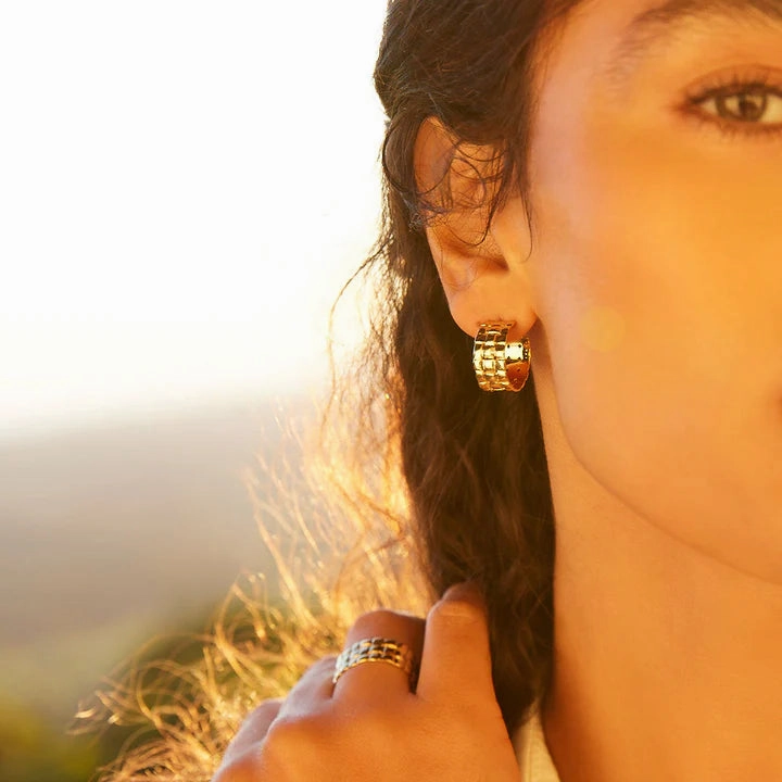 Najo - Weave Stud Hoop Earring Gold Plate