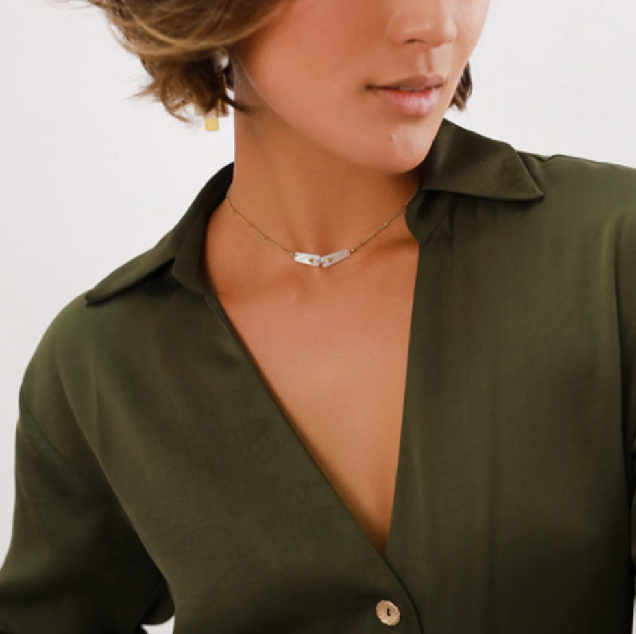 OLWEN Alternate Rectangular MOP Necklace