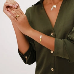 OLWEN Simple Bangle