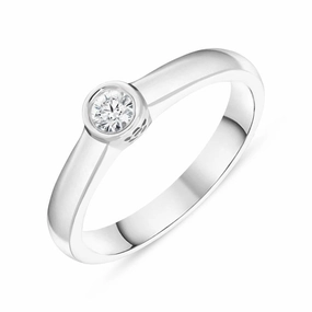 Platinum 0.14ct Diamond Flower Solitaire Ring