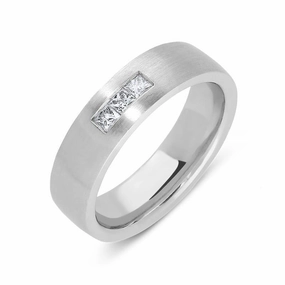 Platinum 0.15ct Diamond Princess Cut Satin Wedding Ring