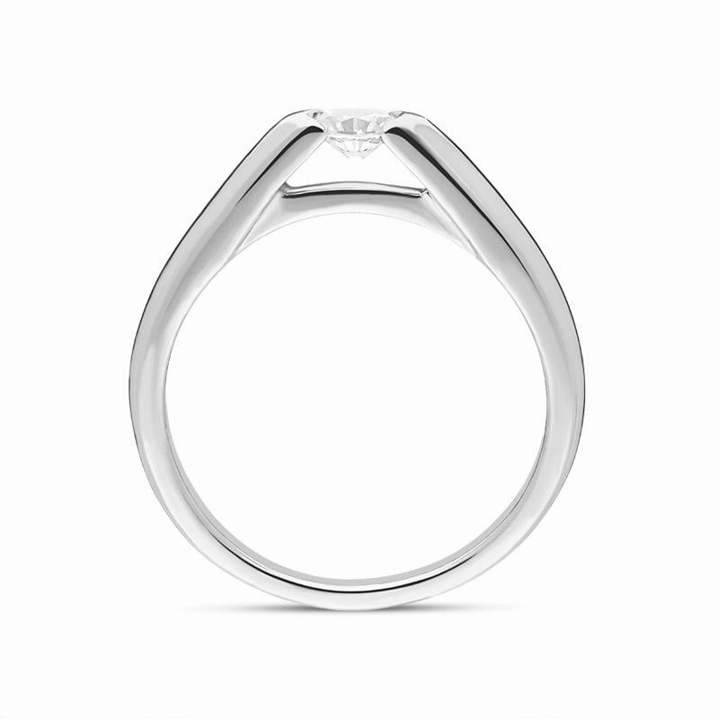 Platinum 0.24ct Diamond Oval Solitaire Ring