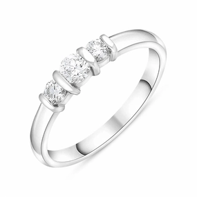 Platinum 0.35ct Diamond Trilogy Bar Set Ring