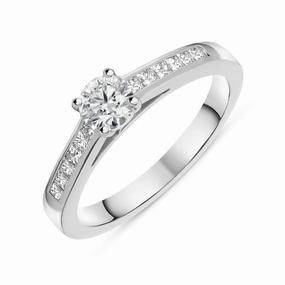 Platinum 0.68ct Diamond Brilliant Cut Ring