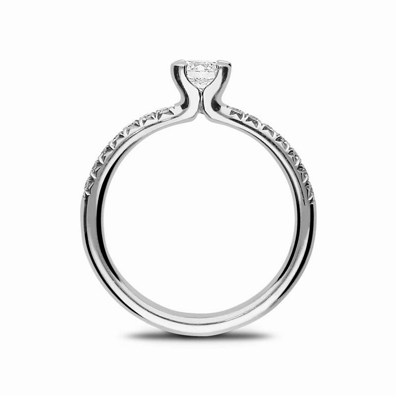 Platinum 0.70ct Diamond Round Brilliant Shoulder Solitaire Ring